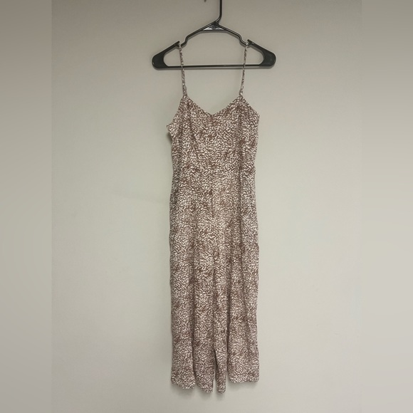 Evereve Pants - Evereve Roan+ryan jumpsuit NWT size medium